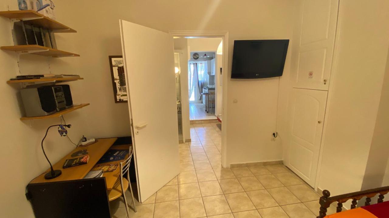 Patras Centre Apartment Eksteriør billede